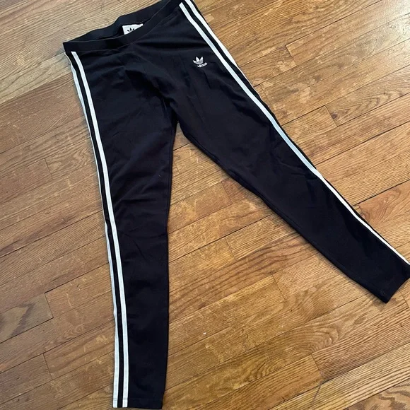 Adidas Black Leggings - Picture 1 of 4